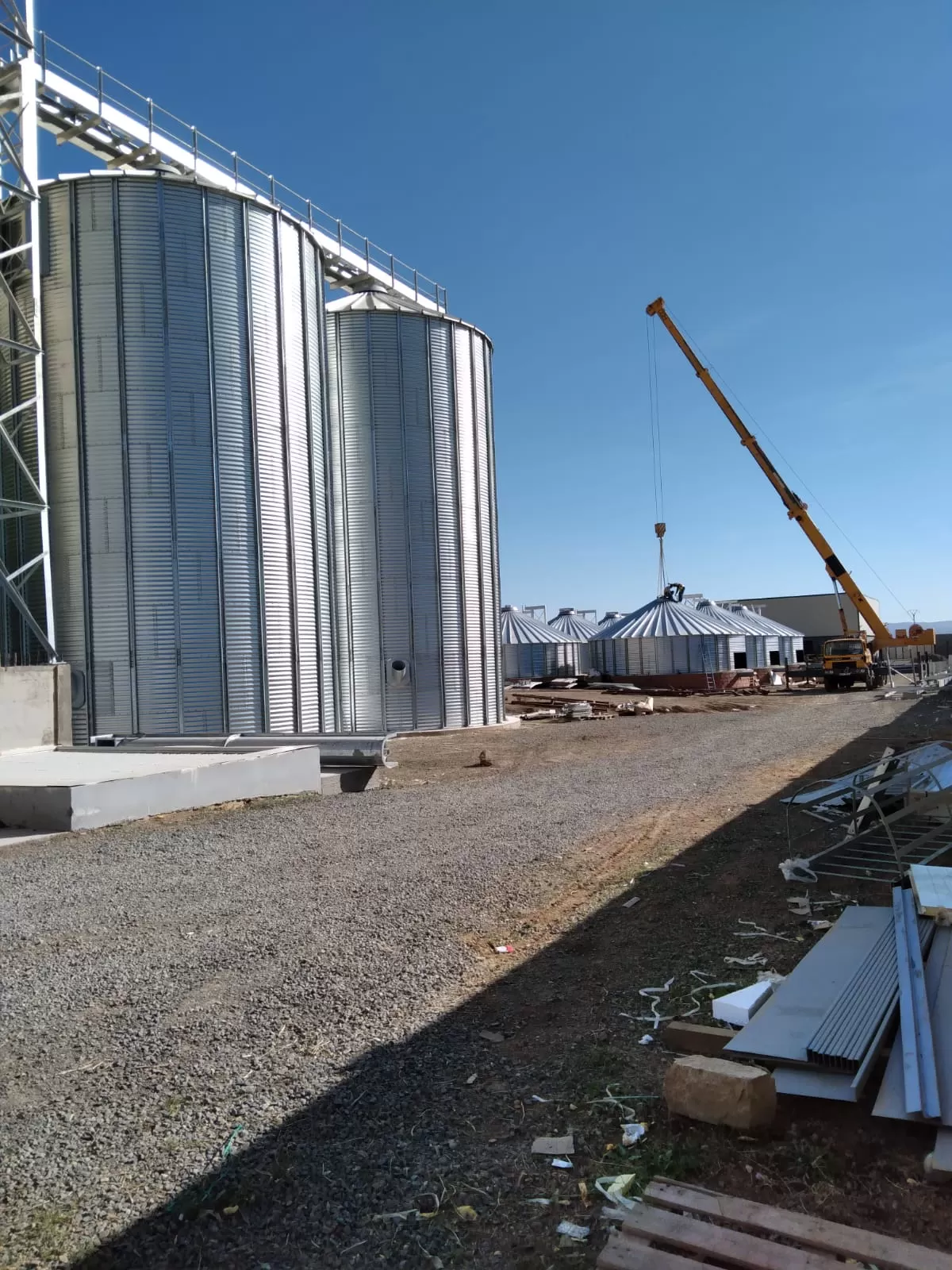 Storage silos 6000 tons under construction